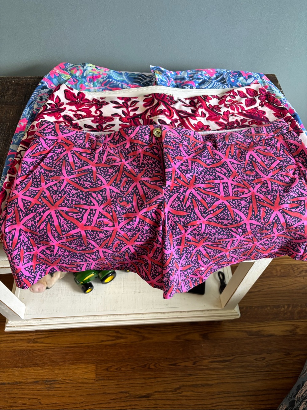 Lilly Pulitzer BUNDLE 3 items in total Pink & Navy Printed Bermuda Shorts
